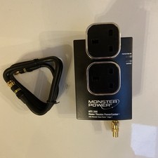Monster HTS200 FlatScreen Home Theater Power Center Clean Surge Protector