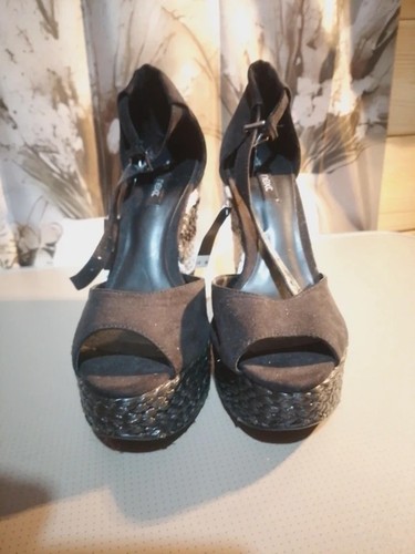 Bershka black and - black,