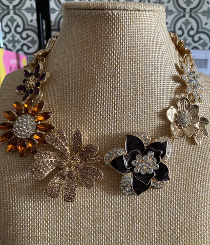Zara crystal flower - ,