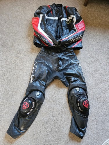 Piece motorcycle leathers - 2,