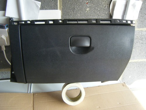 Clio mk3 glove box - mk3,