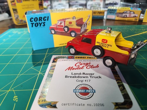 Corgi toys 417 land - corgi, rover