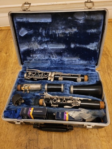 Buffet b12 clarinet with jd - buffet,