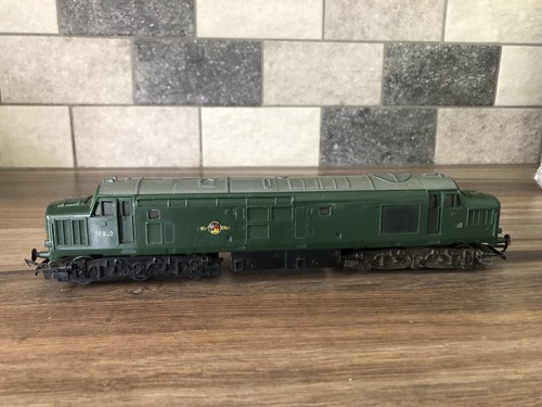 Triang r751 class diesel - r751,