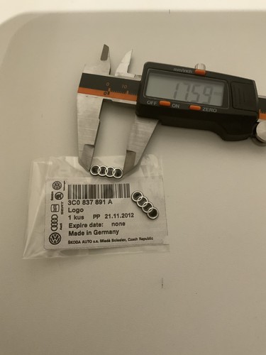 Audi smart key emblem - 2,