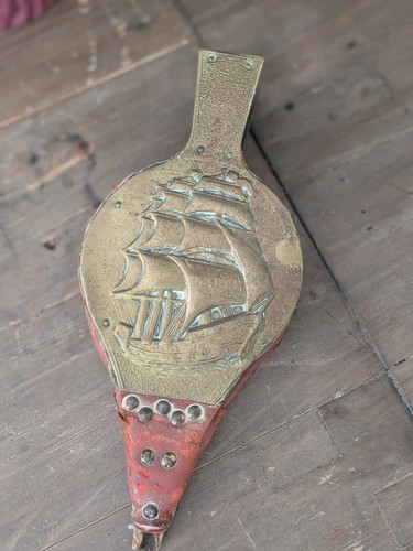Vintage small brass leather - vintage,