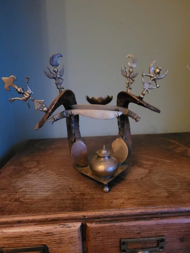 Fine taxidermy art - taxidermy, antique