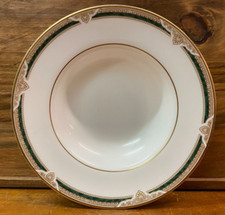 Lovely Very Rare Royal Doulton Forsyth H5197 Bone China Rimmed Soup Bowl SU721