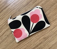 HANDMADE ZIPPED COIN PURSE