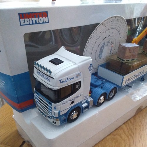 Corgi modern truck - corgi,