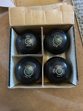 Thomas Taylor Ace Lawn Bowls