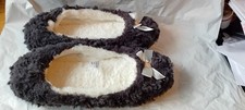 Ladies Grey & White Fluffy Slippers  Size 7  Pre-owned Worn Twice Unbranded