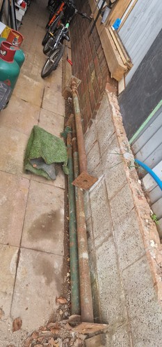 Acrow type builders - 3,