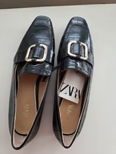 Zara Loafer Flat Shoes Patent Snake Skin Style Black - Size 39 / 6 . Brand New