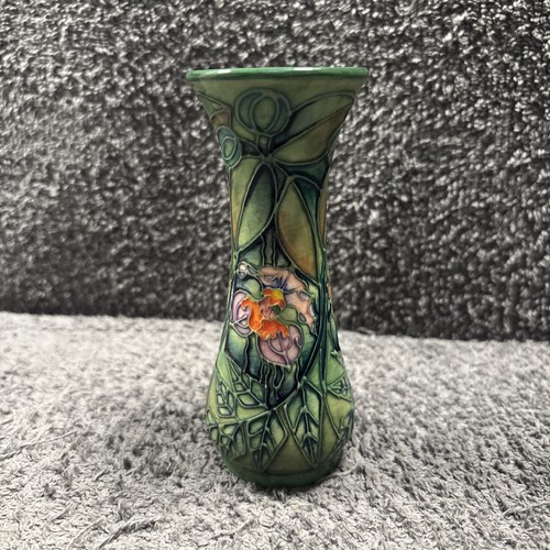 Stunning moorcroft cluny - 'cluny', era