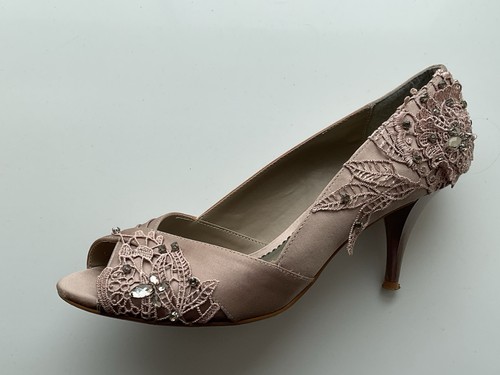 Stunning taupe pink peeptoe - stunning,