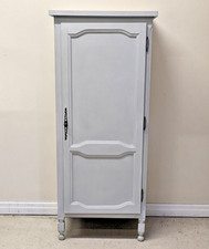STYLISH VINTAGE FRENCH SINGLE DOOR BONNETIERE / ARMOIRE