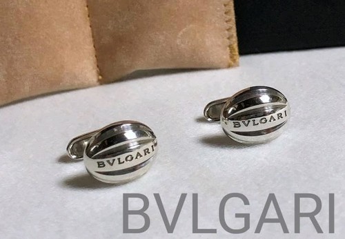 Bvlgari logo letter - letter, 3d