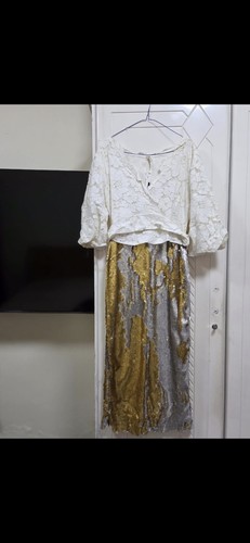Ladies long white - long,