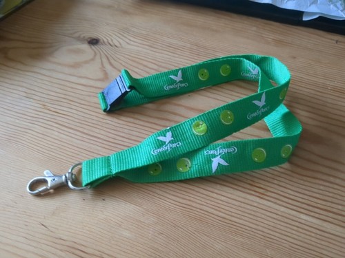 Center parcs green lanyard - center,
