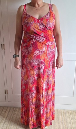 Pepperberry maxi dress size - pepperberry, 14