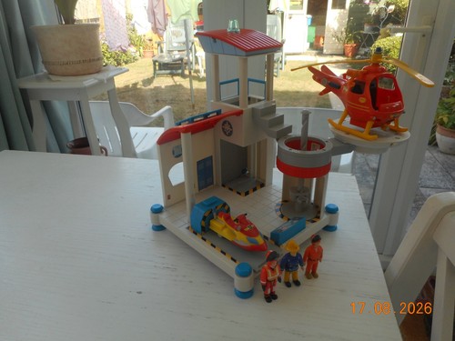 Ocean play centre with - play, a