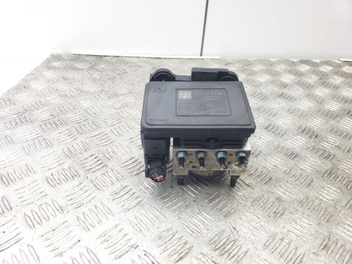 Audi mk3 0 petrol - 2.0, abs