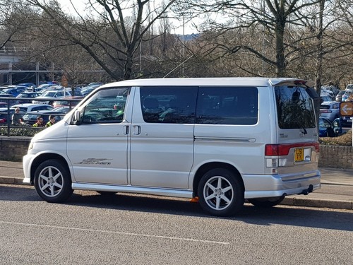 Mazda bongo seater ready - ,