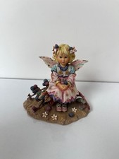 The Leonardo Collection Faerie Poppet 'Brambley Hedge Faerie'-Crisalis Collector