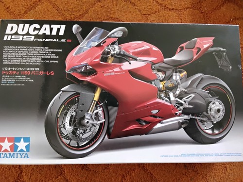 Motorcycle model kit - 1/12,