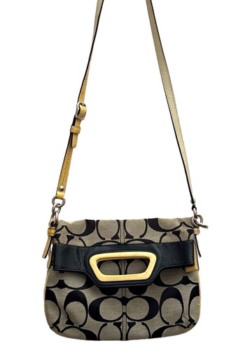 Coach crossbody signature - coach,