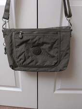 Kipling Large To Extra Large