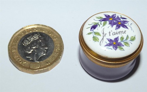 Crummels miniature enamel - crummels,