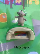 In The Night Garden Makka Pakka & His Cave Soft N Cosy World - Ideal Cake Topper