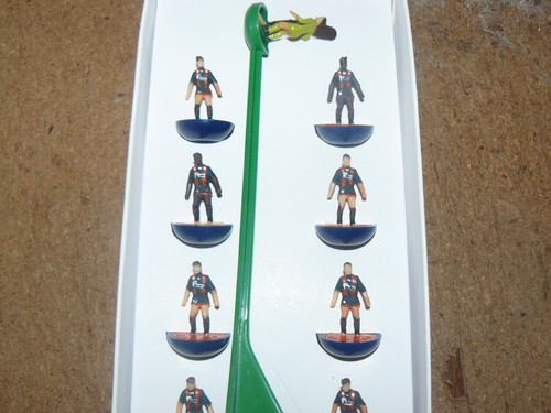 Montpelier subbuteo santiago - subbuteo,