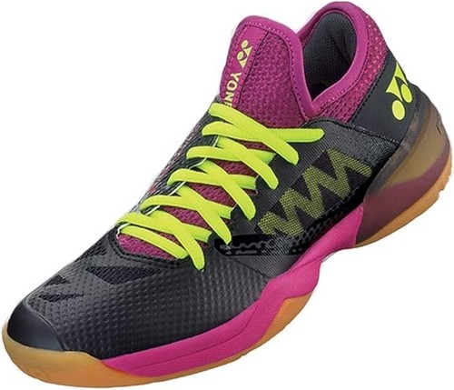 Yonex power cushion comfort - power,