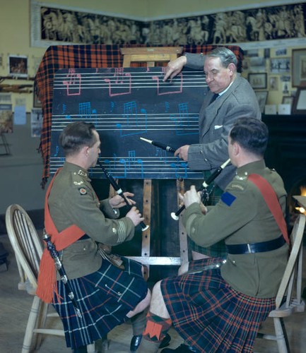 Scottish bagpipe player willie - scottish,