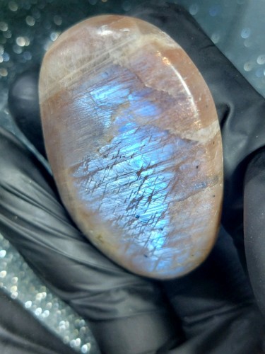 Moonstone palmstone 45g 2cm - palmstone,