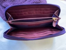 TOMMY AND KATE PURPLE LEATHER