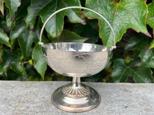 Antique silver plated sugar bowl, 11.5 cm wide.