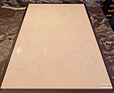 Cloudy Carrrara Quartz Luxury