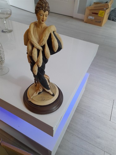 Vittorio tessaro figurine - vittorio,