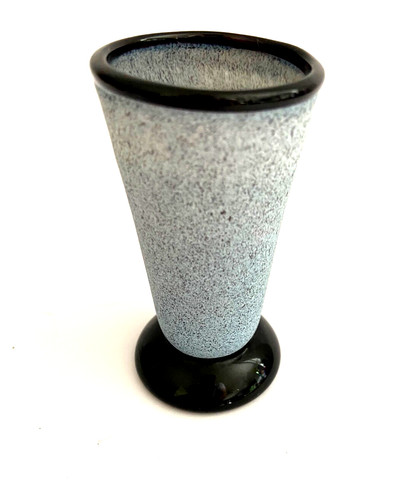 Swedish art glass by - art,
