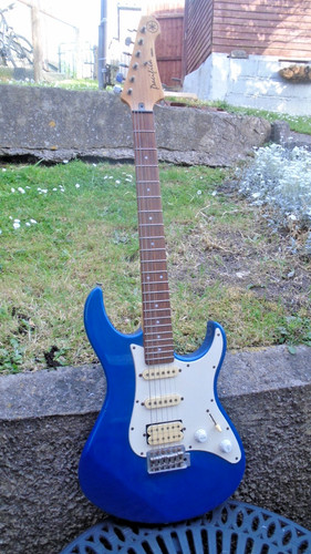 Vintage blue yamaha - vintage,