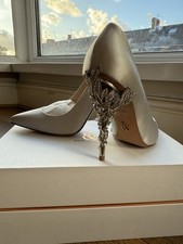 Ralph & Russo Silver Satin Pumps Shoes - Designer Couture Eden Heel Swarovski 35