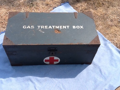 Vintage military trunk medical - vintage,