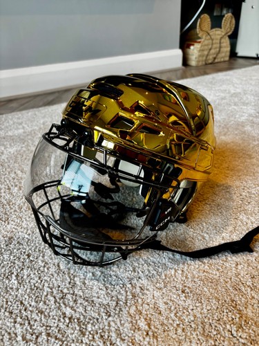 Ccm vector v08 - ccm, gold