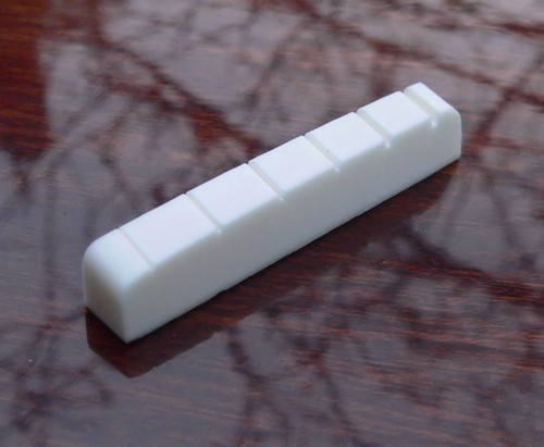 Premium cream bone - nut, for