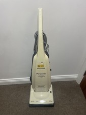 Panasonic MC-UG302 1600W Super Lightweight Upright Vacuum Cleaner 