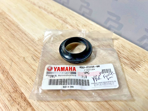 Genuine yamaha ybr 125 - yamaha,